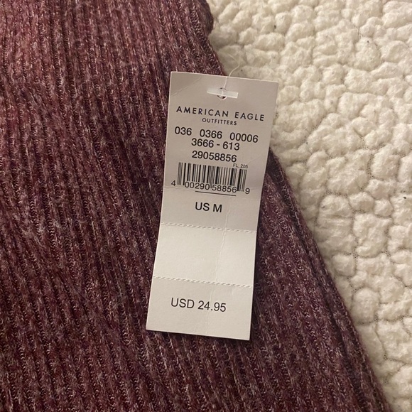 Never wore - Picture 3 of 3